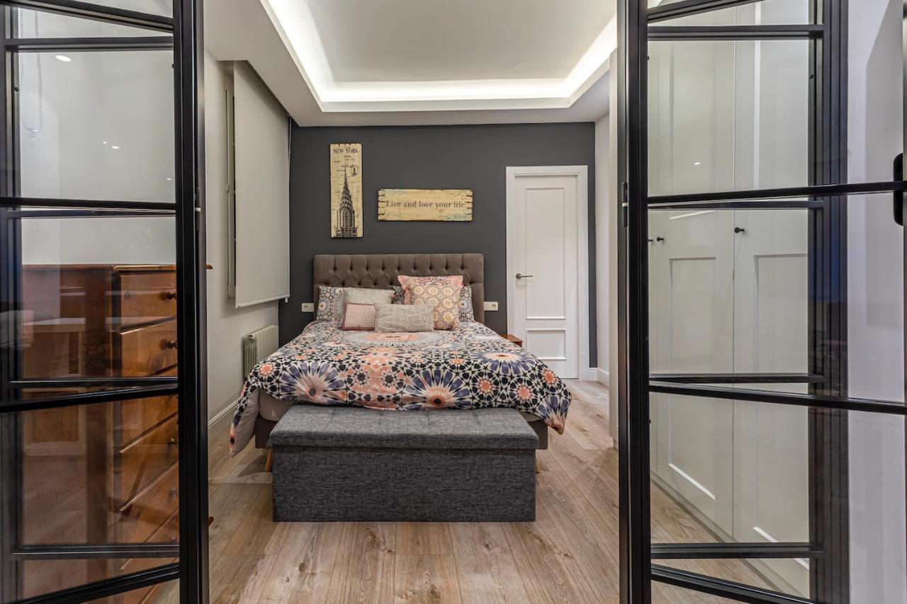 110 M2 Central Apartment In Abando Close To Guggenheim With Parking Bilbao Eksteriør bilde